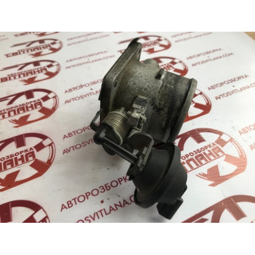Дросельна заслінка Kia Sorento 2.5CRDI 2002-2009 3510027XXX